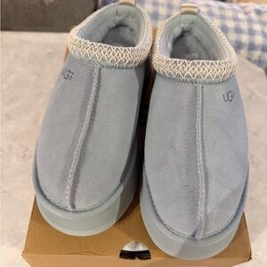 New UGG tazz slipper